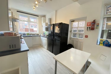 6 bed house, Kedleston Avenue, Longsight, Manchester, M145PT - Image 3